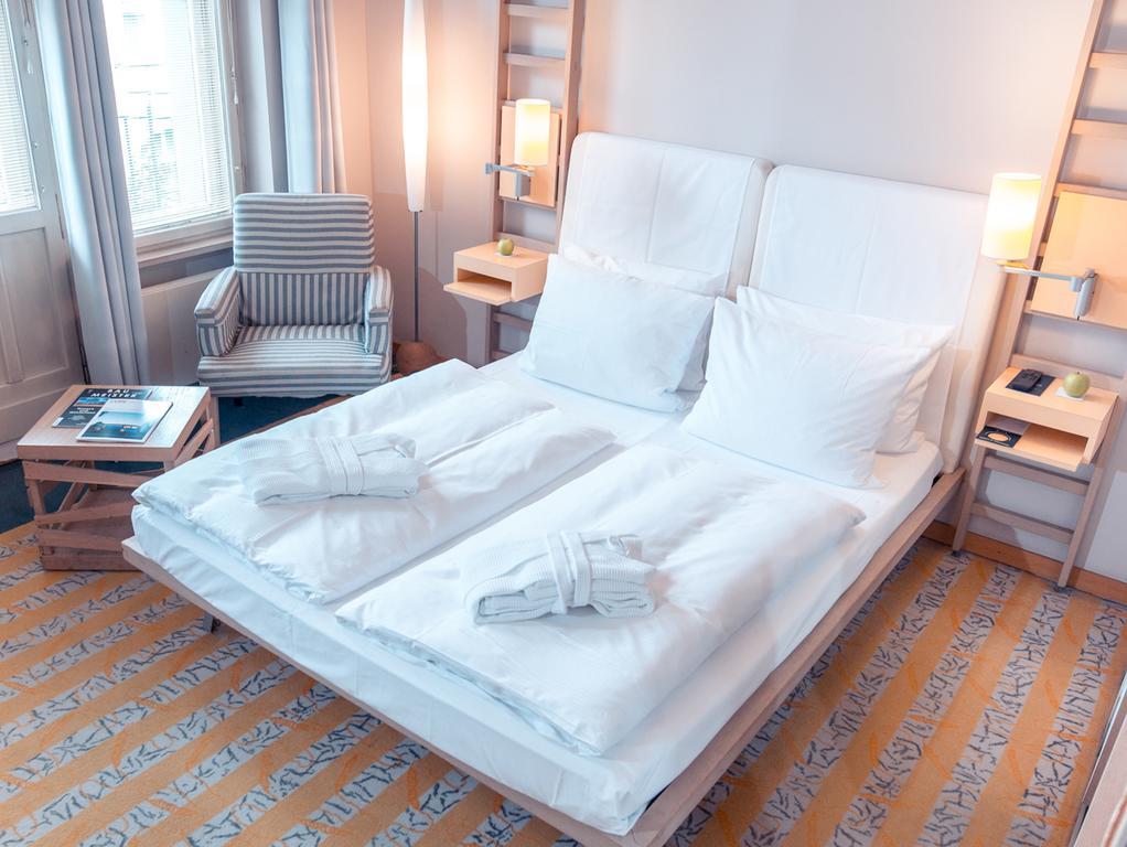 Hotel Bleibtreu Berlin By Golden Tulip Екстер'єр фото